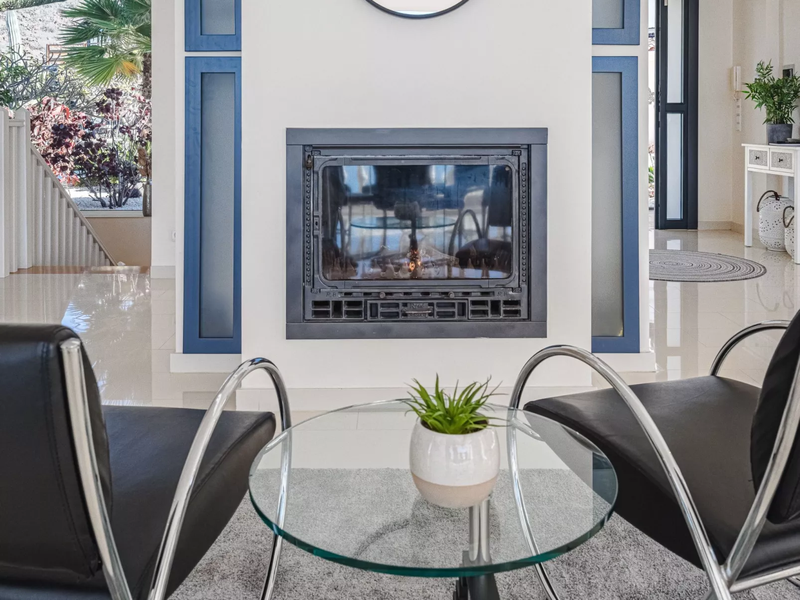 Luxusvilla mit fantastischem Meerblick-Drinnen