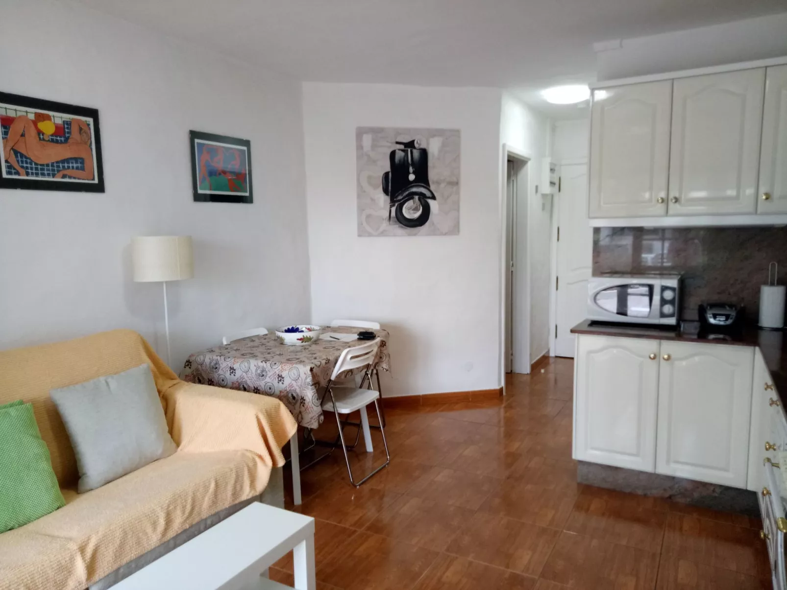 Wohnung direkt am Strand-Drinnen