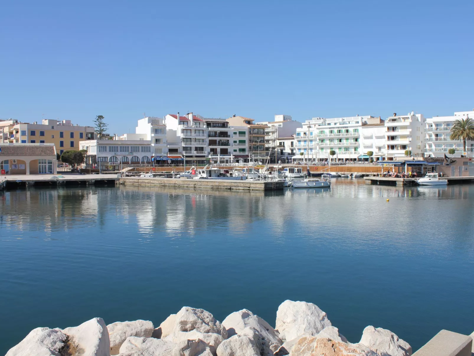Schöne Villa in Cala Millor, Cala Bona-Draußen
