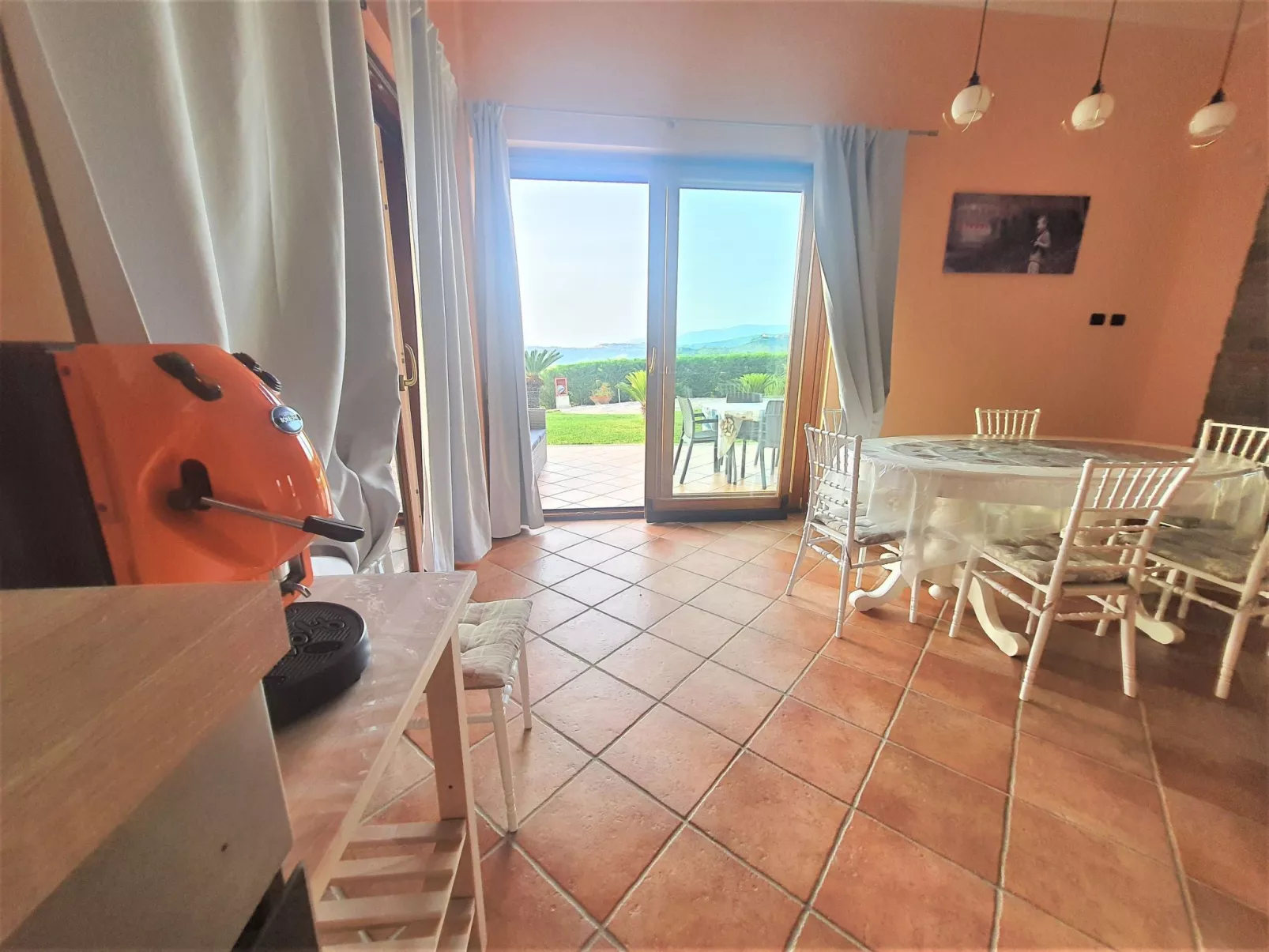 Mit Aussicht und Pool-Inside