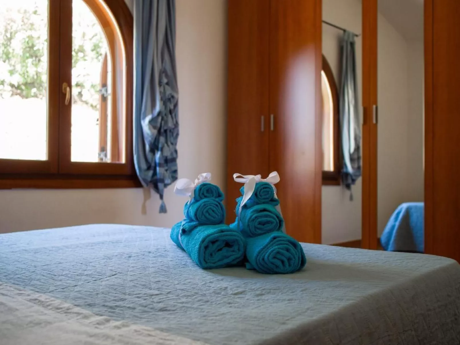 Villa mit gemeinsamem Pool und Meerblick-Dedans