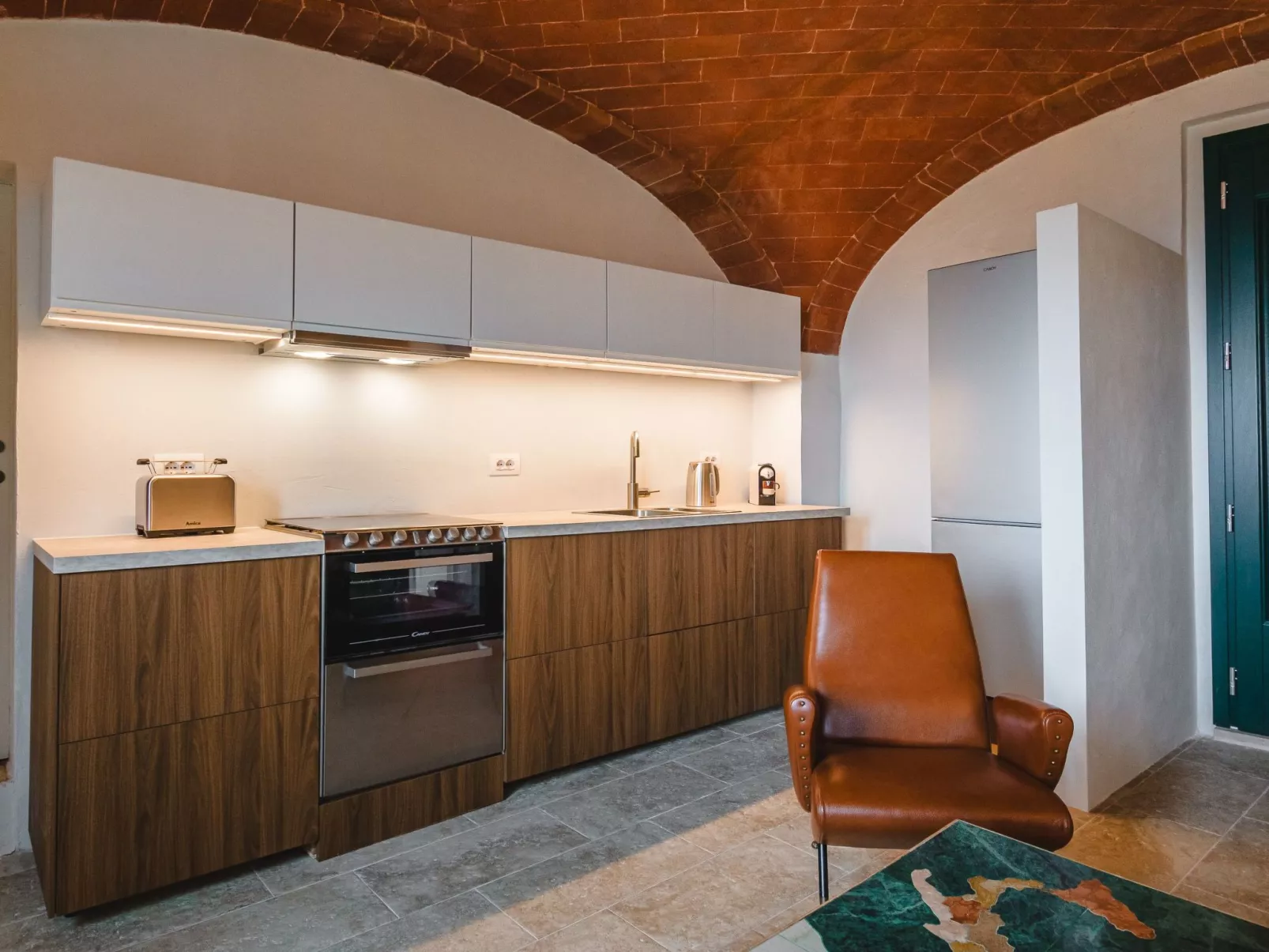 Toskanisches Apartment mit Gewölbedecken und Terrasse-Inside