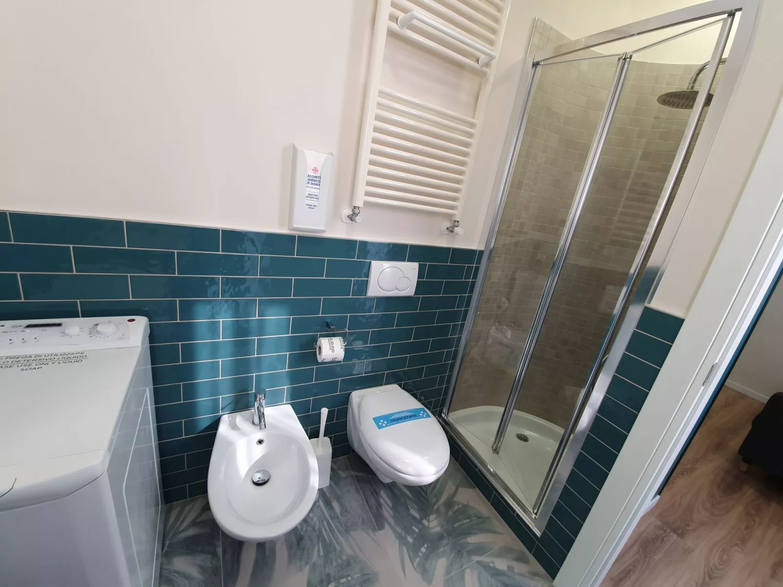 Deluxe Apartment mit privatem Balkon-Image-tags.info