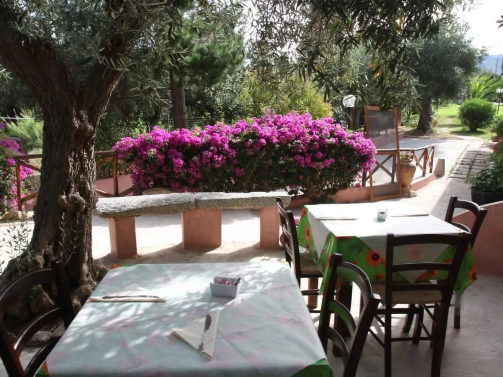 Dreizimmerwohnung 5 pax-Draußen