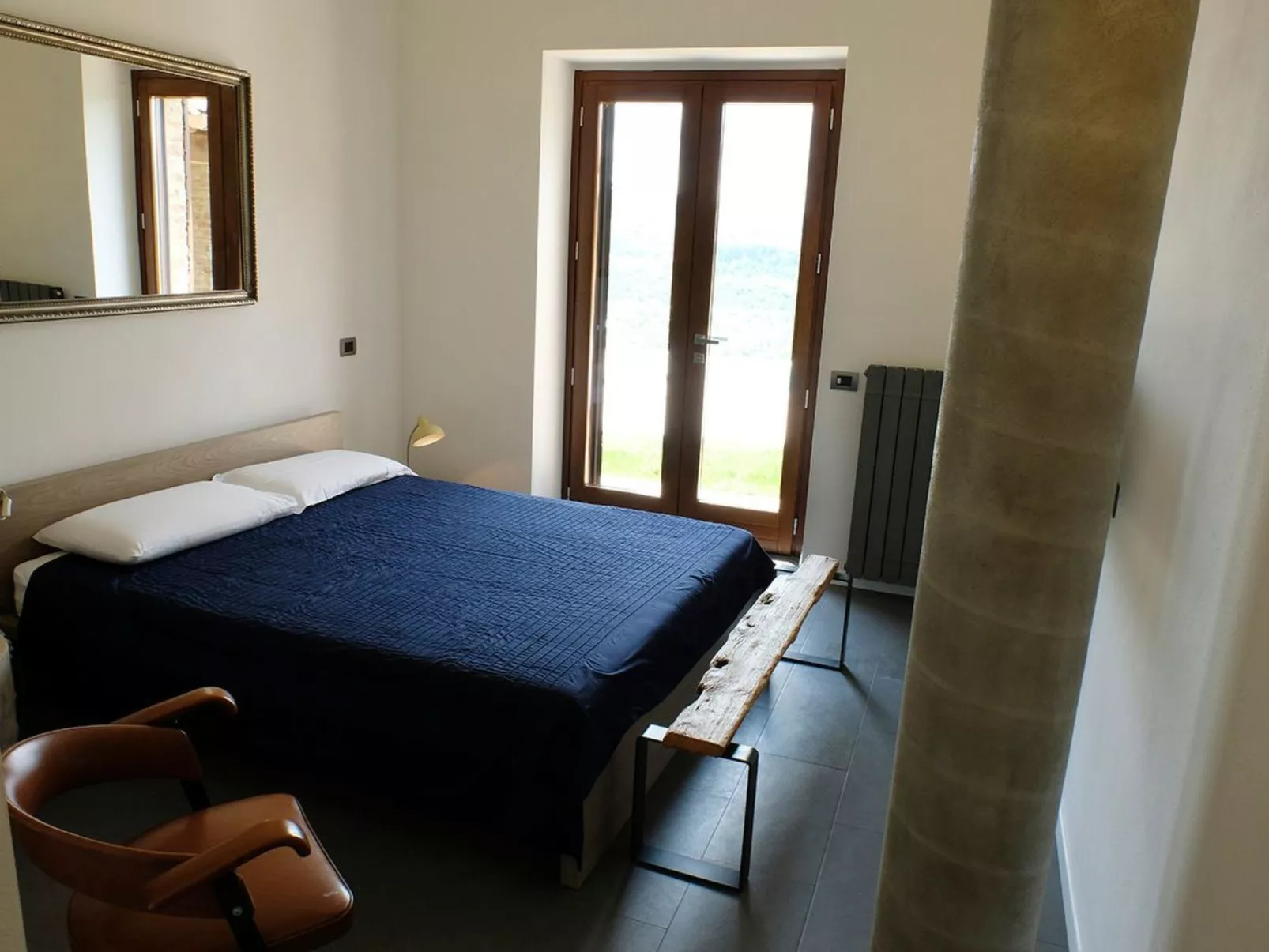 Casale Civitella mit Infinity-Pool-Drinnen