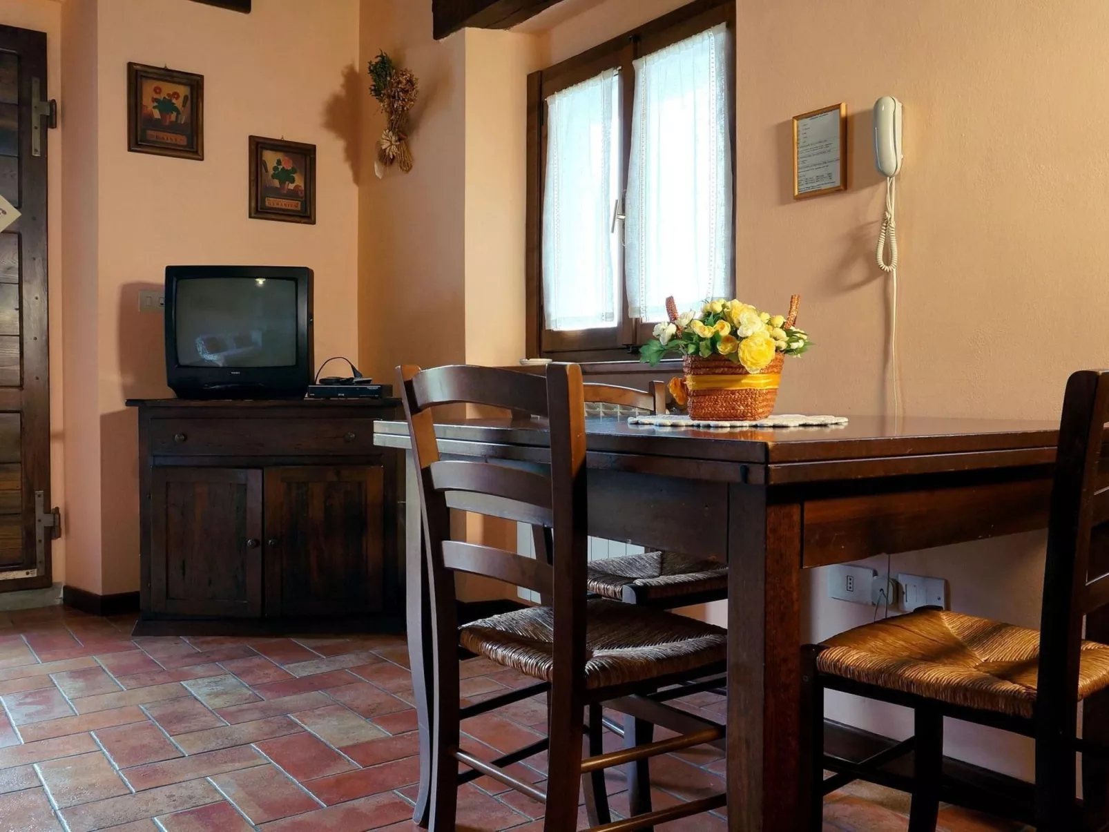 Magnolienhaus mit Pool zwischen Florenz und Arez-Dedans