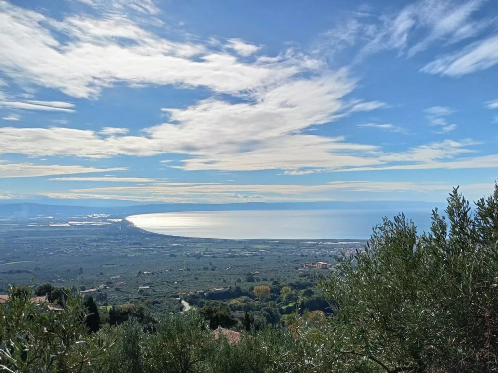 Villa mit Whirlpool, nur 6 km vom Strand entfernt-Draußen