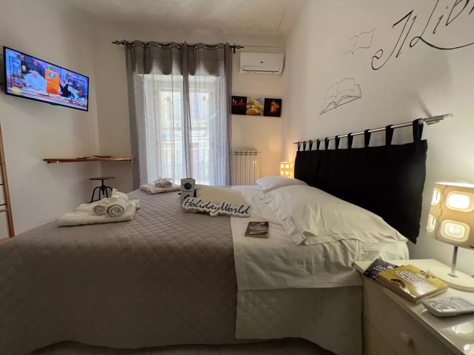 Wohnung 'The Book' mit Balkon-Dedans