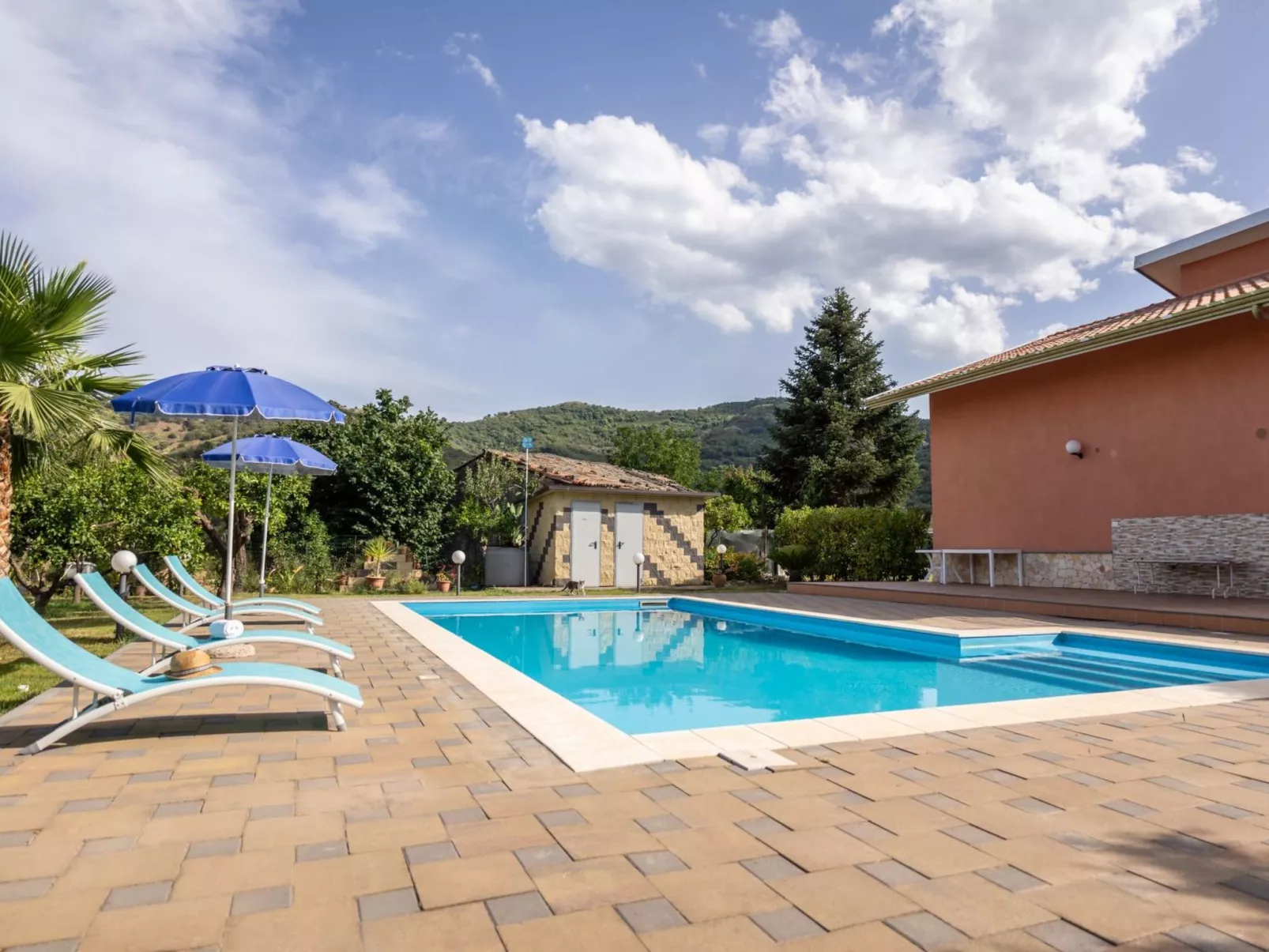 Domus Andrea und Carolina-Dedans