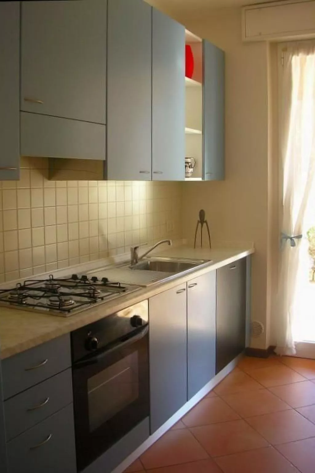 Wohnung mit Garten in der Nähe des Lago Maggiore-Inside