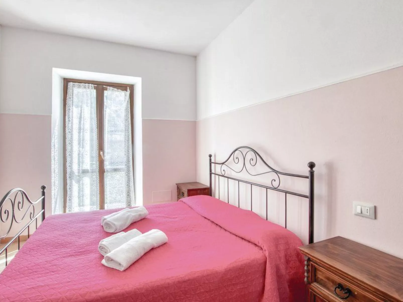 Wohnung in Apecchio mit Garten-Drinnen