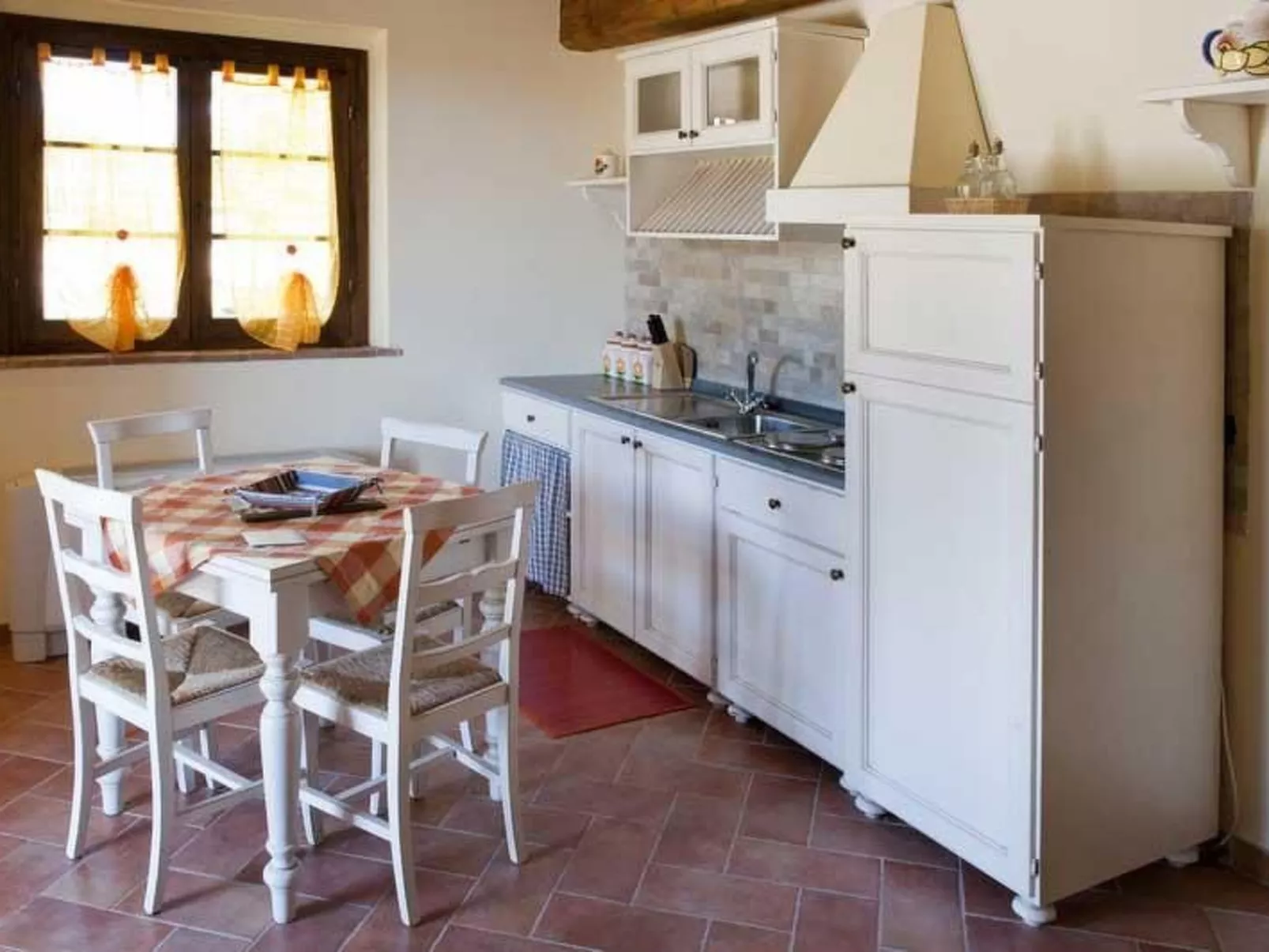 Anwesen "Casa Poggeri" mit Gemeinschaftspool-Inside