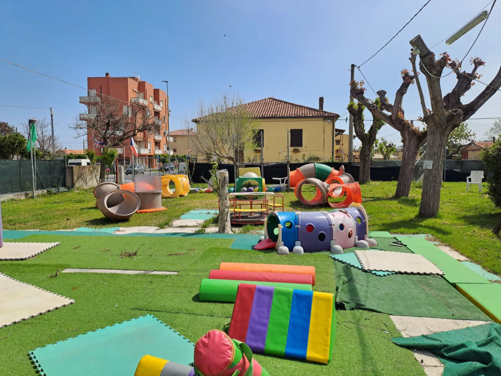 Onda su onda von Holiday World-Dehors