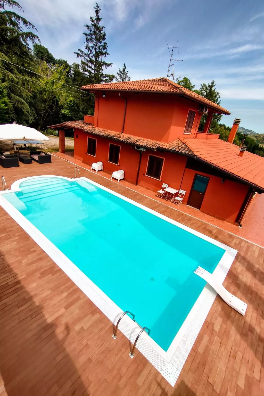 Landgut "TenutaQuarantaOlivi-Drinnen