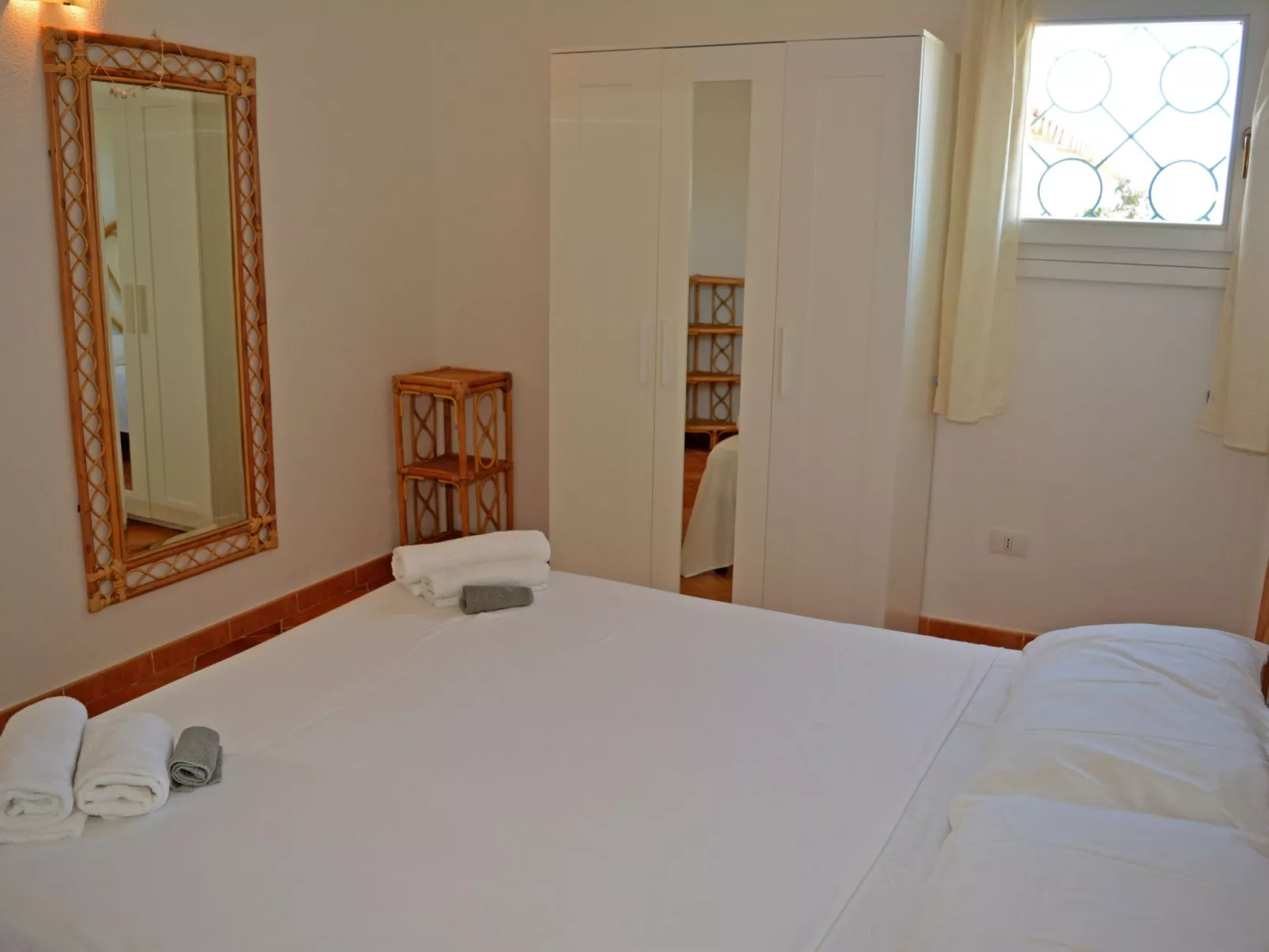 Schöne Wohnung in Residence mit Pool-Drinnen