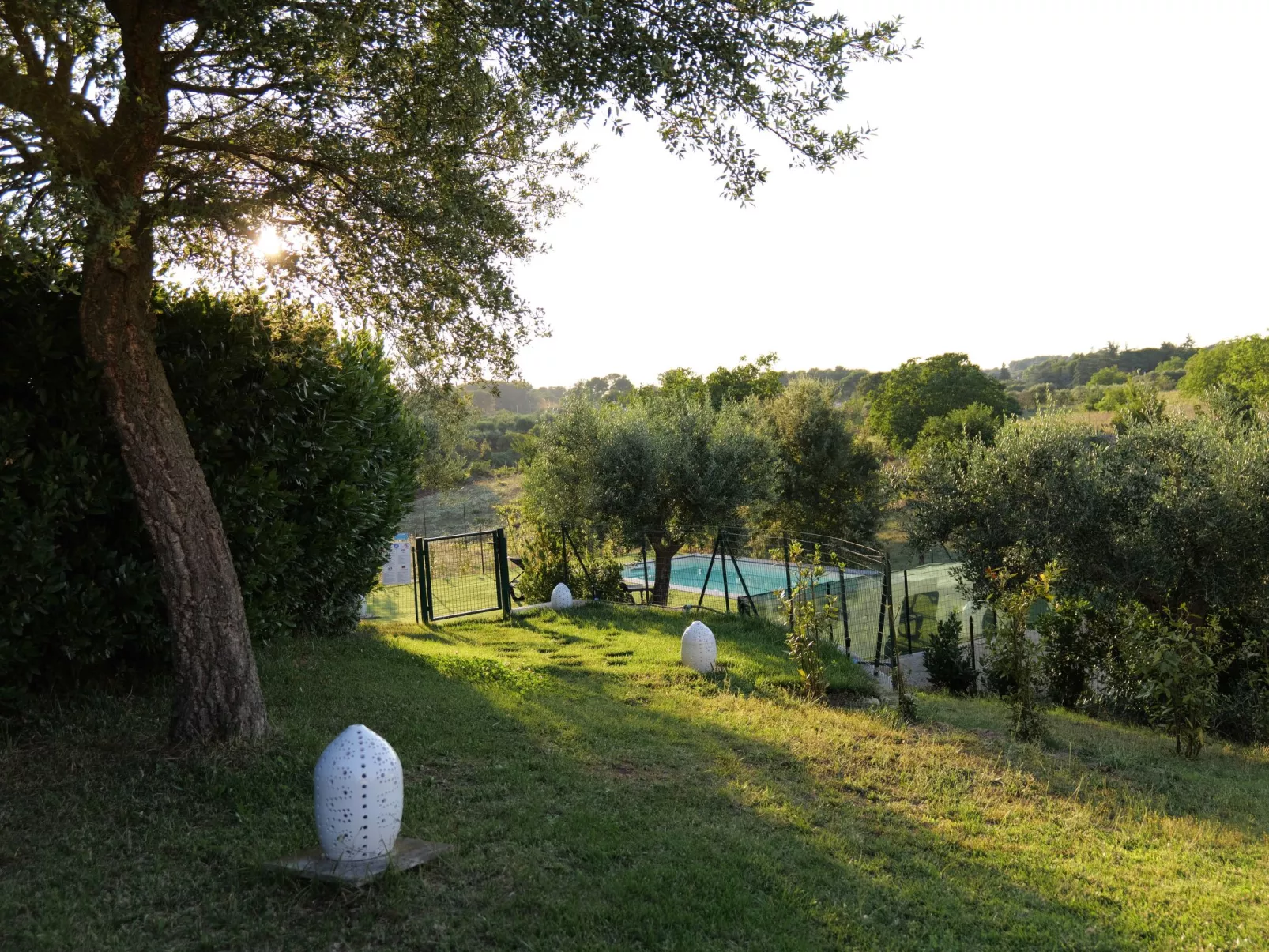 Neuer fabelhafter Trullo mit privatem Pool-Drinnen