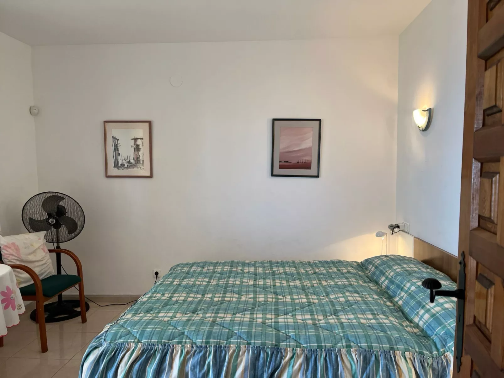 Wohnung in der ersten Etage mit privatem Pool-Image-tags.info