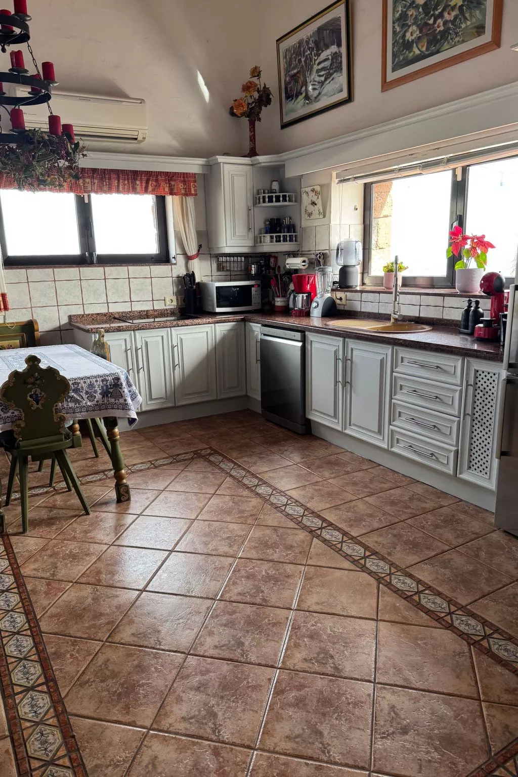 Finca 'Castillo Antonia-Inside