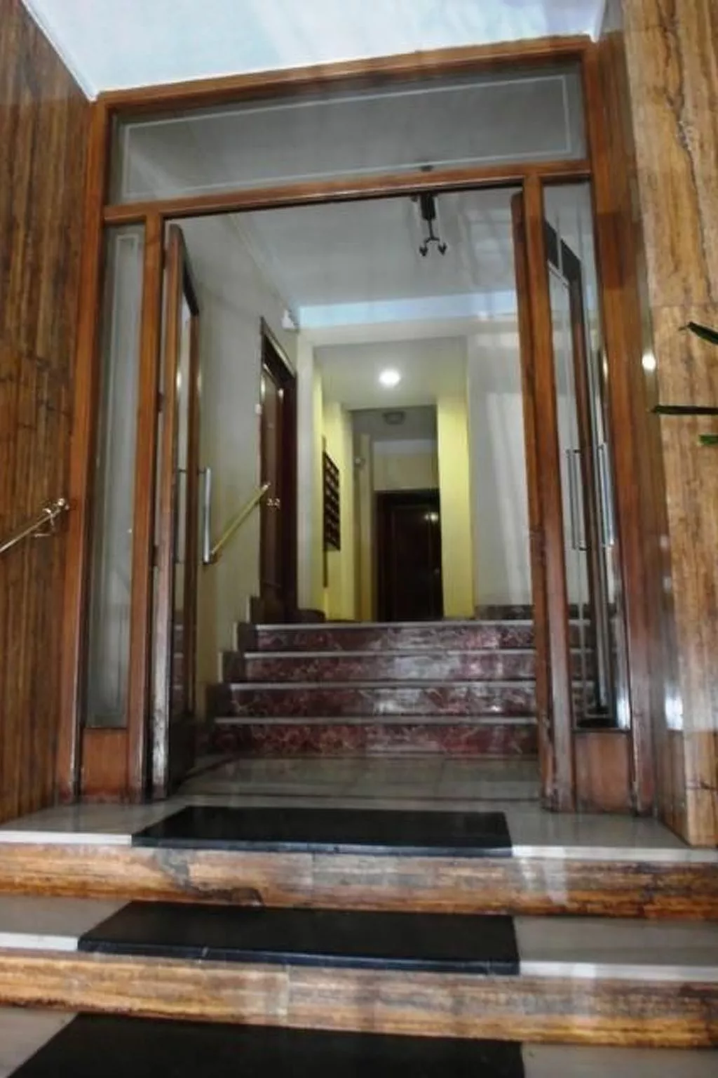 "Casa" mit Balkon-Dedans