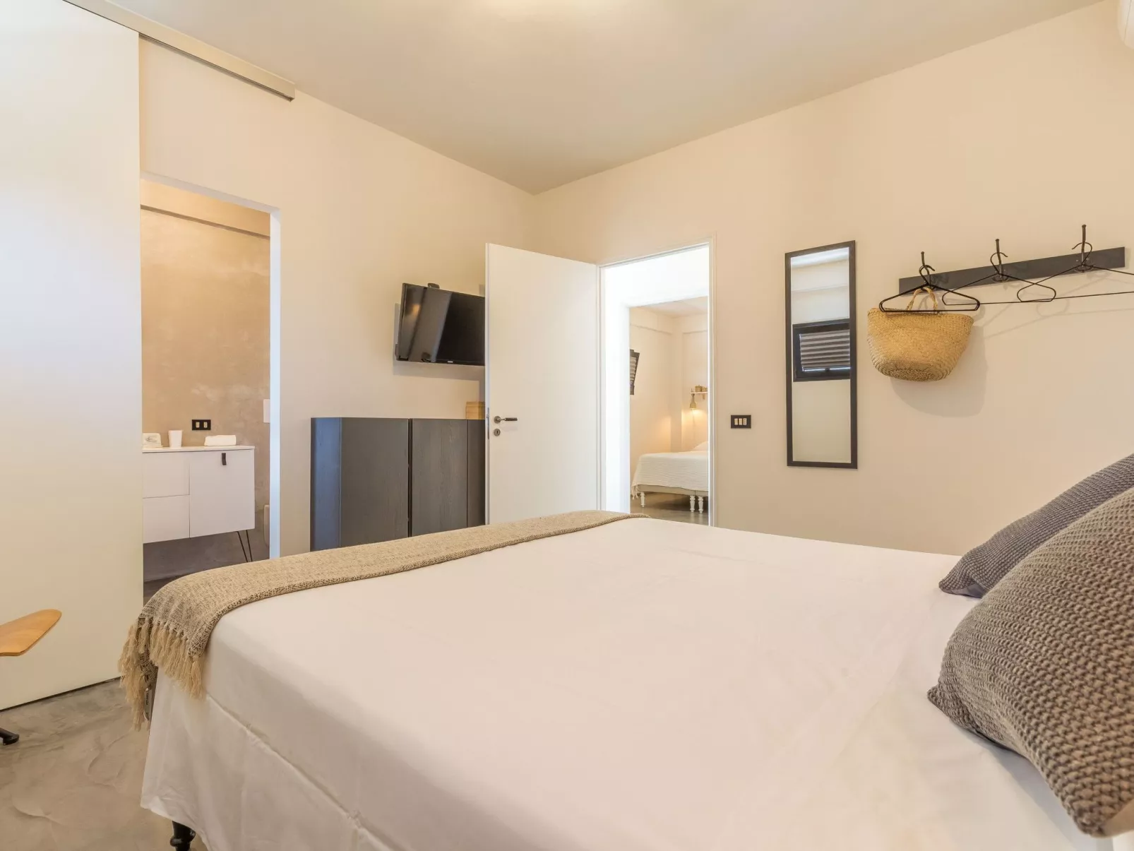 Demetra, moderne Villa mit Pool und Meerblick-Drinnen