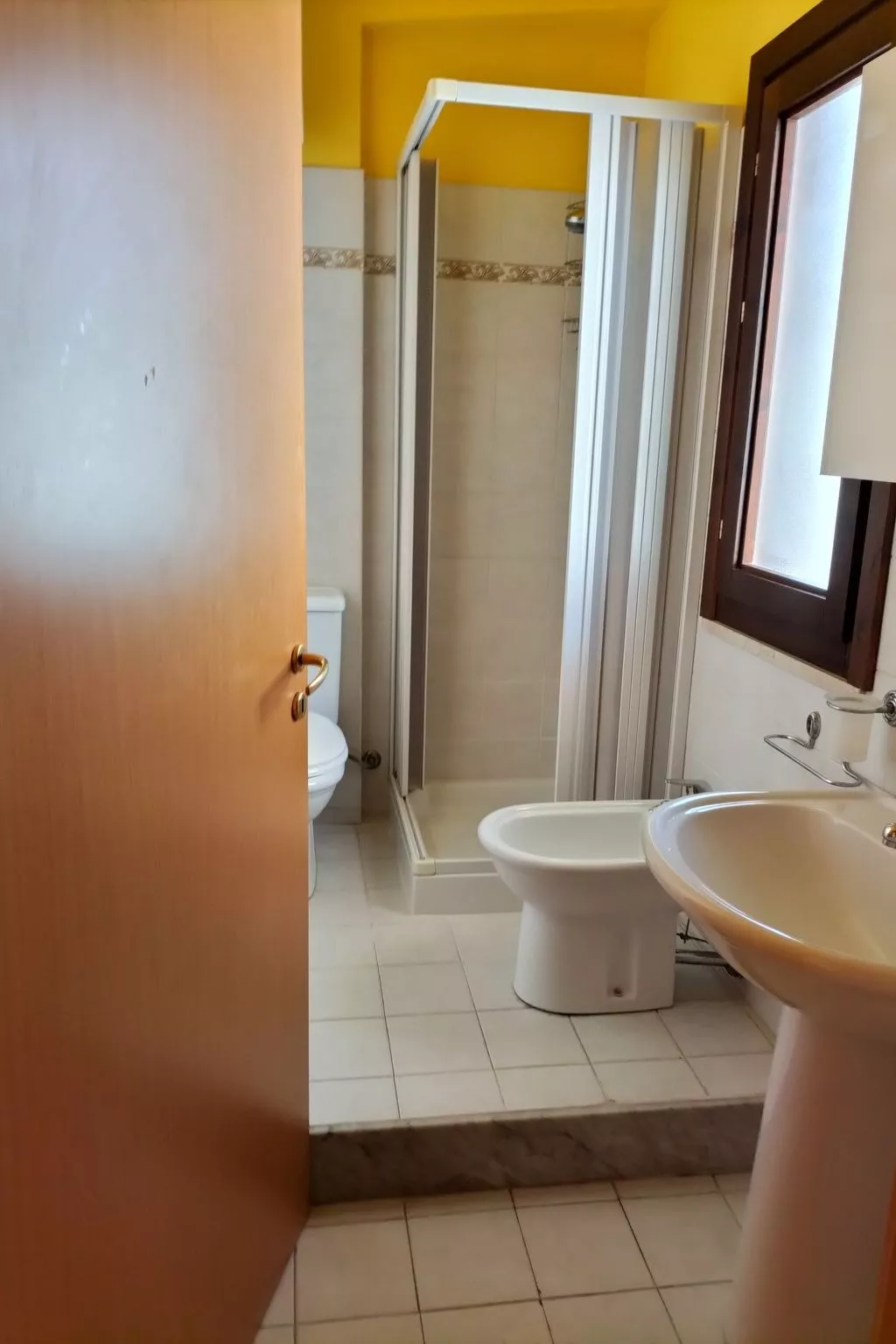 'Entire' mit Terrasse-Inside