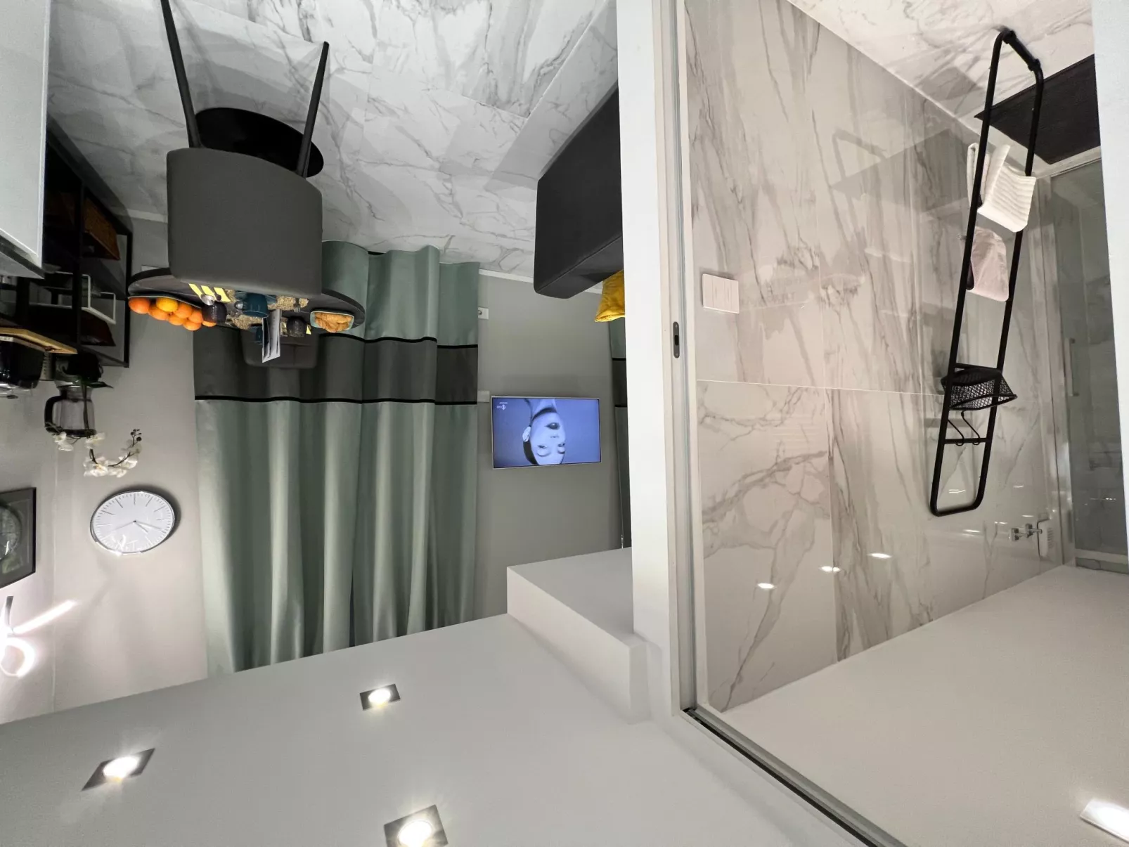 San Martino' Studio mit Terrasse-Drinnen