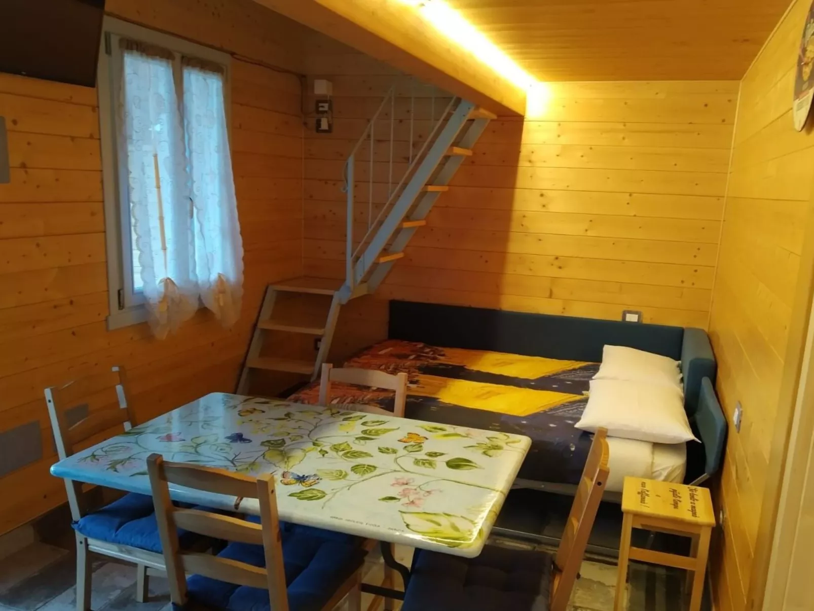 'Hortus la azurra'-Dedans