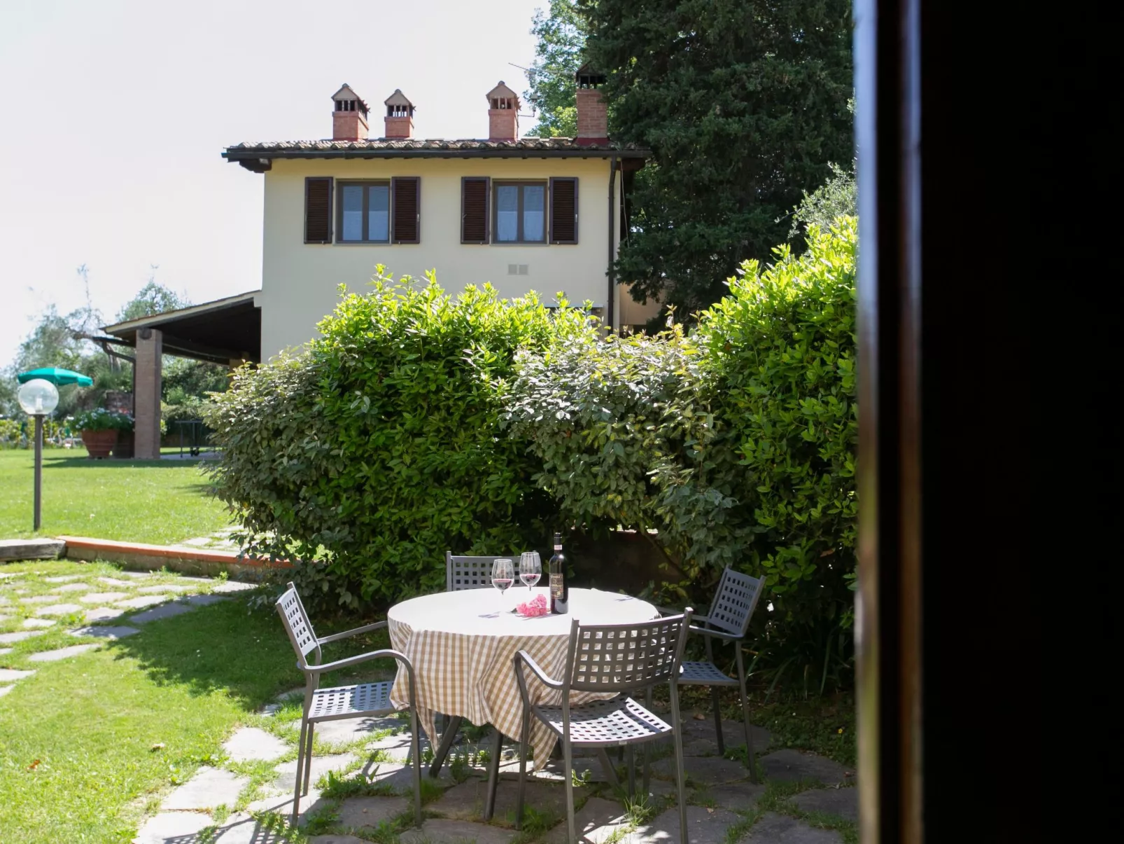 Anwesen "Ginestre" mit Terrasse-Dehors