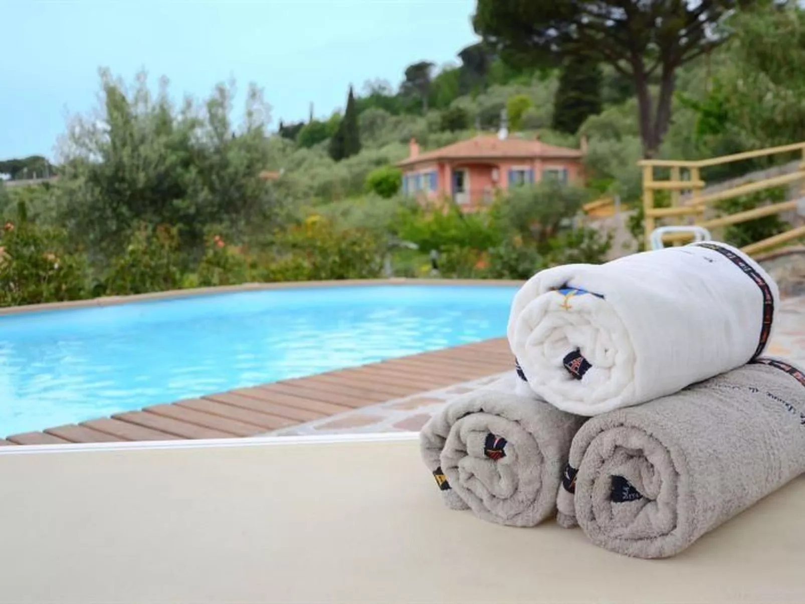 'Dependance Gina' mit Pool-Inside