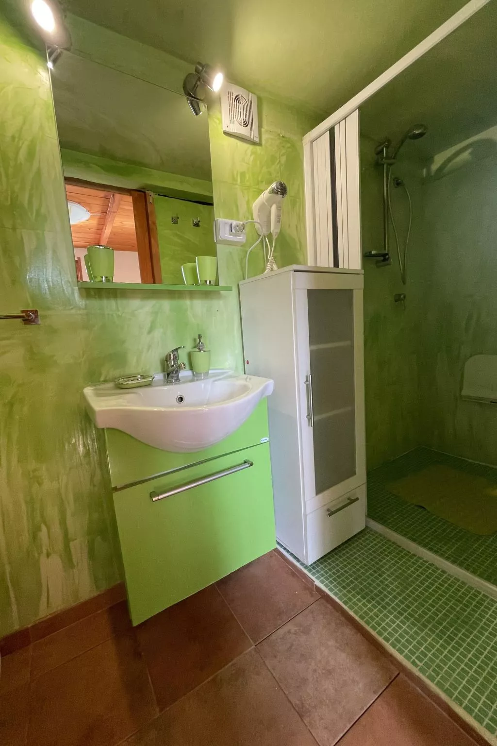 Gemütliches Haus in Vieste mit privatem Garten-Drinnen