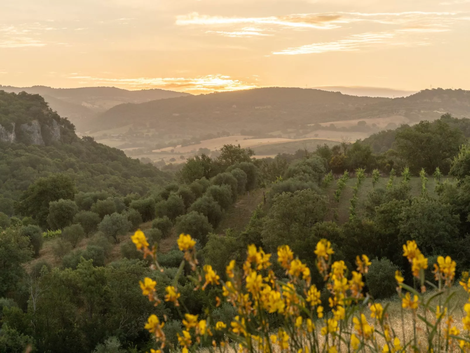 'Casa del Sole' mit Gemeinschaftspool-Outside
