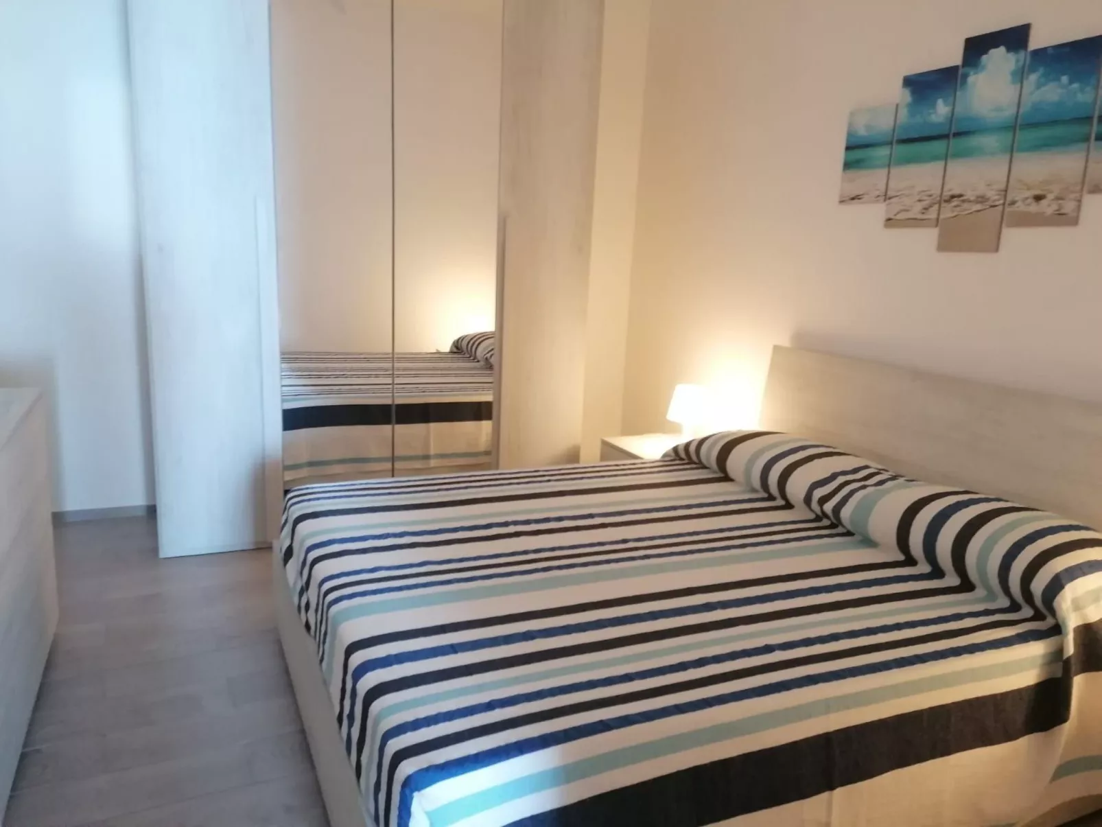 Drei-Zimmer-Wohnung mit Meerblick-Inside