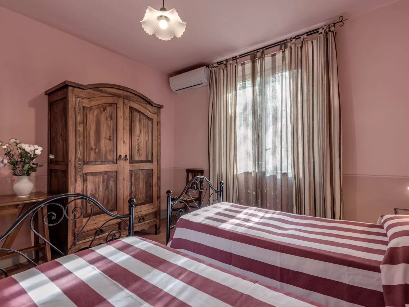 Villa Bellaria-Inside