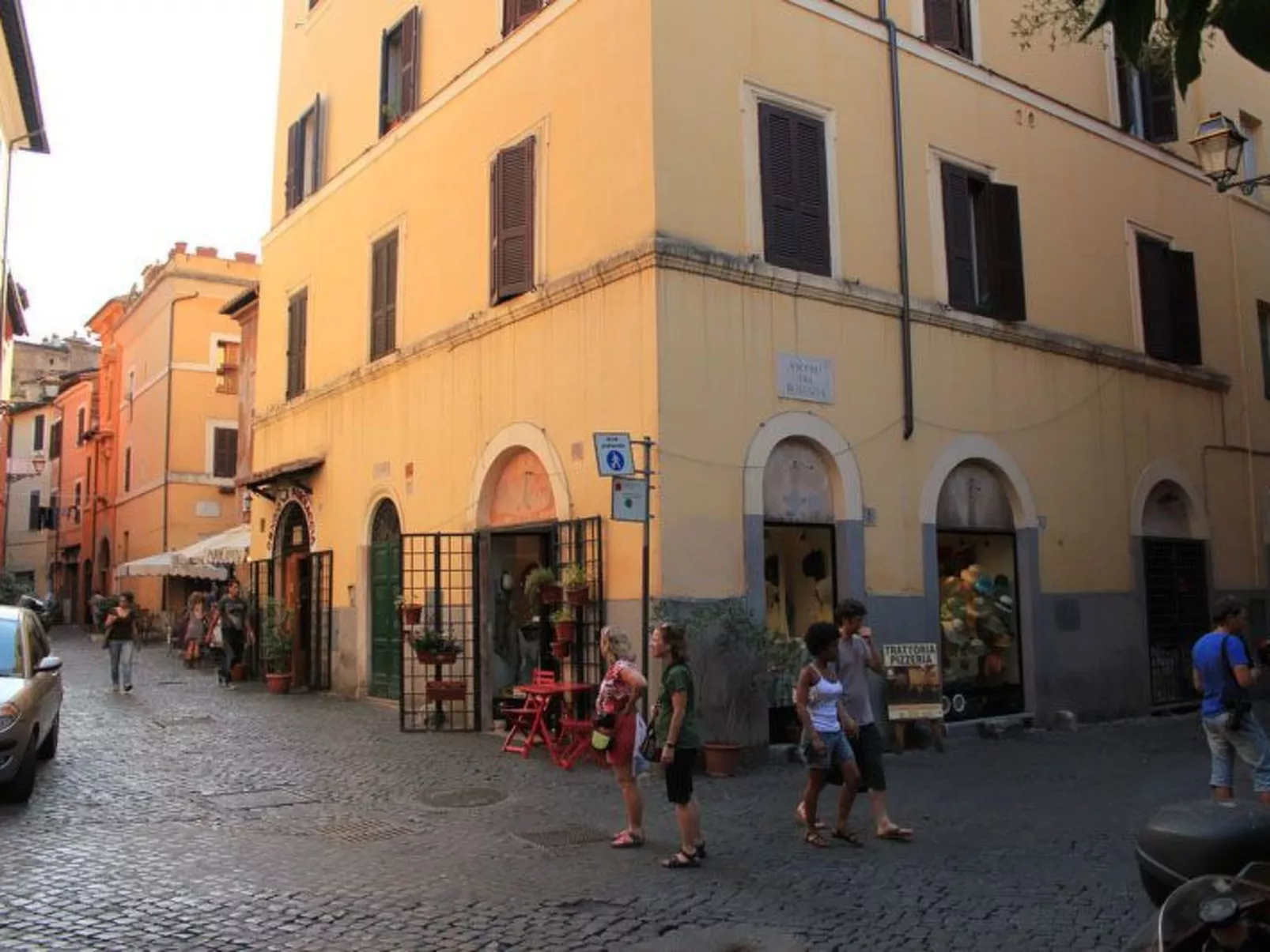 In Trastevere im Herzen von Rom-Inside