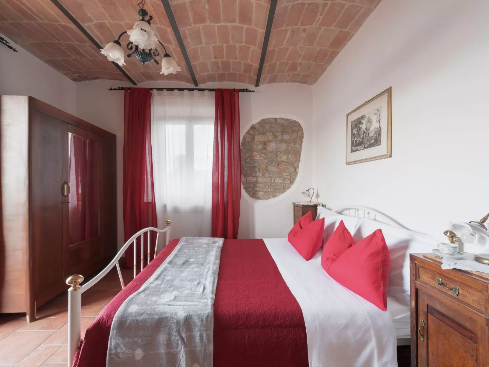 Schöne Wohnung in Magione mit Garten, gemeinschaftlichem Pool und Grill-Inside