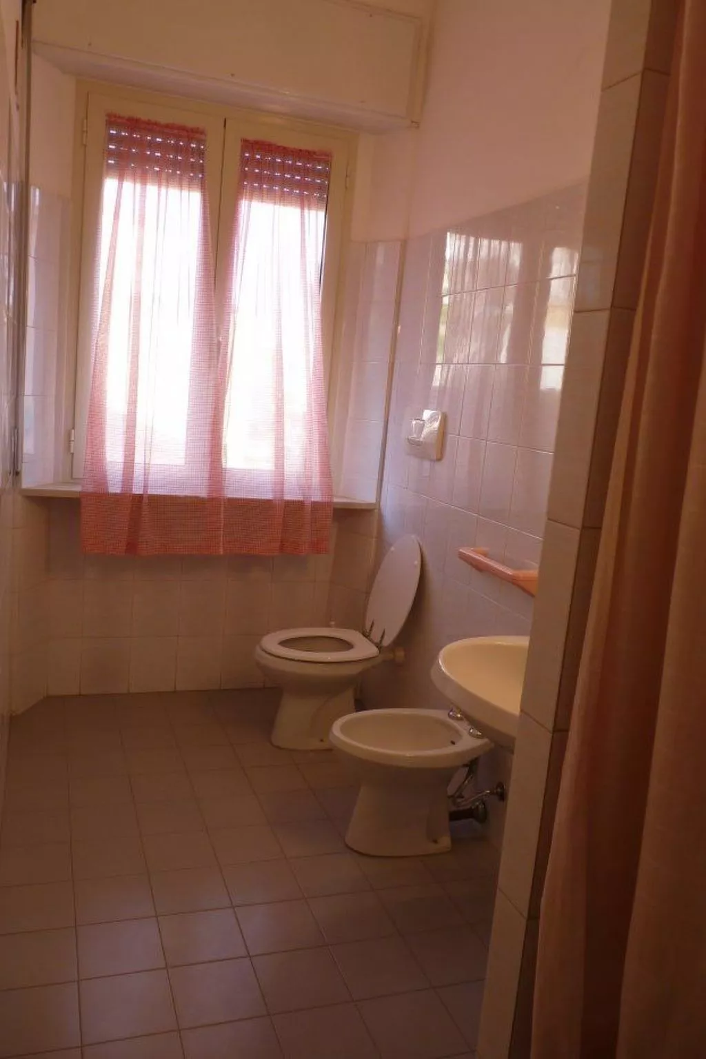 Helle Wohnung in Castiglione Della Pescaia-Drinnen