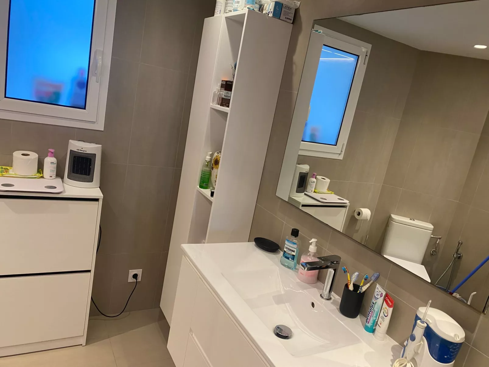 Sonnenstraße-Dedans