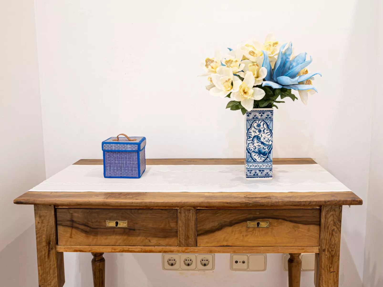 Casa Bella Mirada-Inside