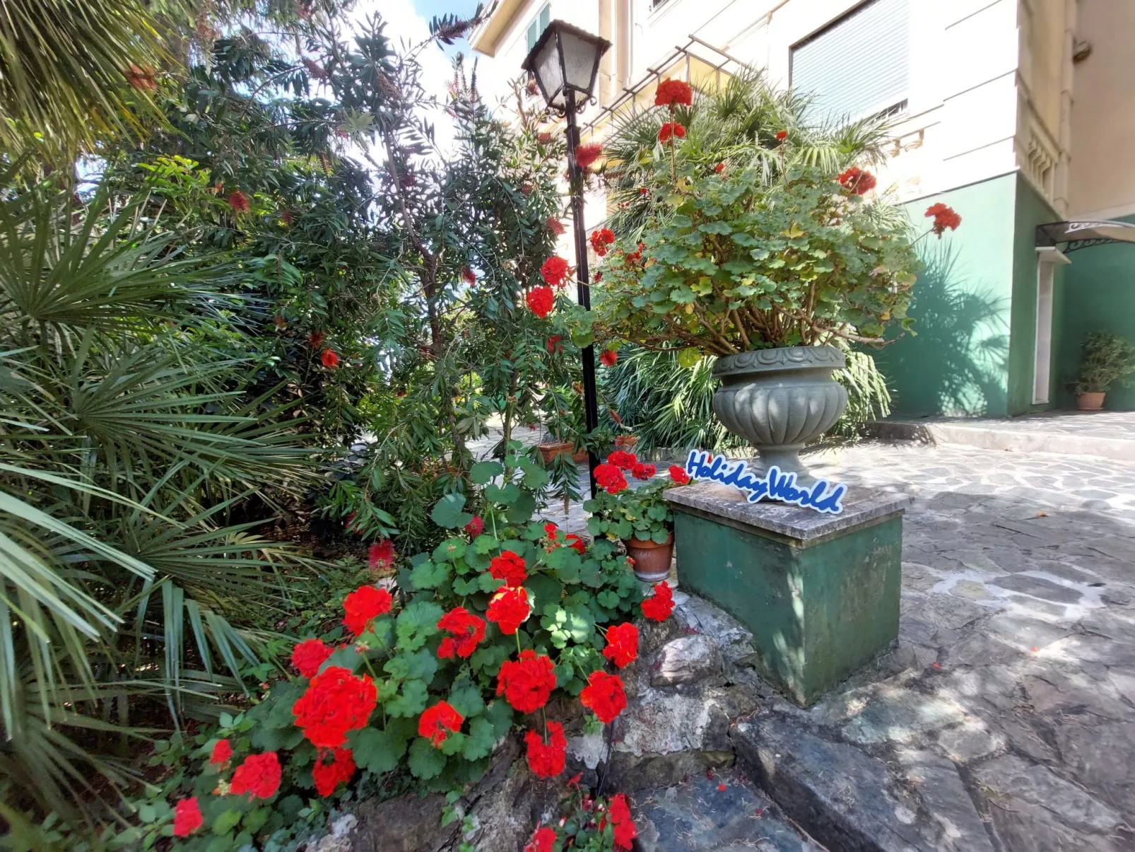 Für 4 Personen ca. 45 m&sup2; in Genua, Norditalien (Ligurien)-Outside