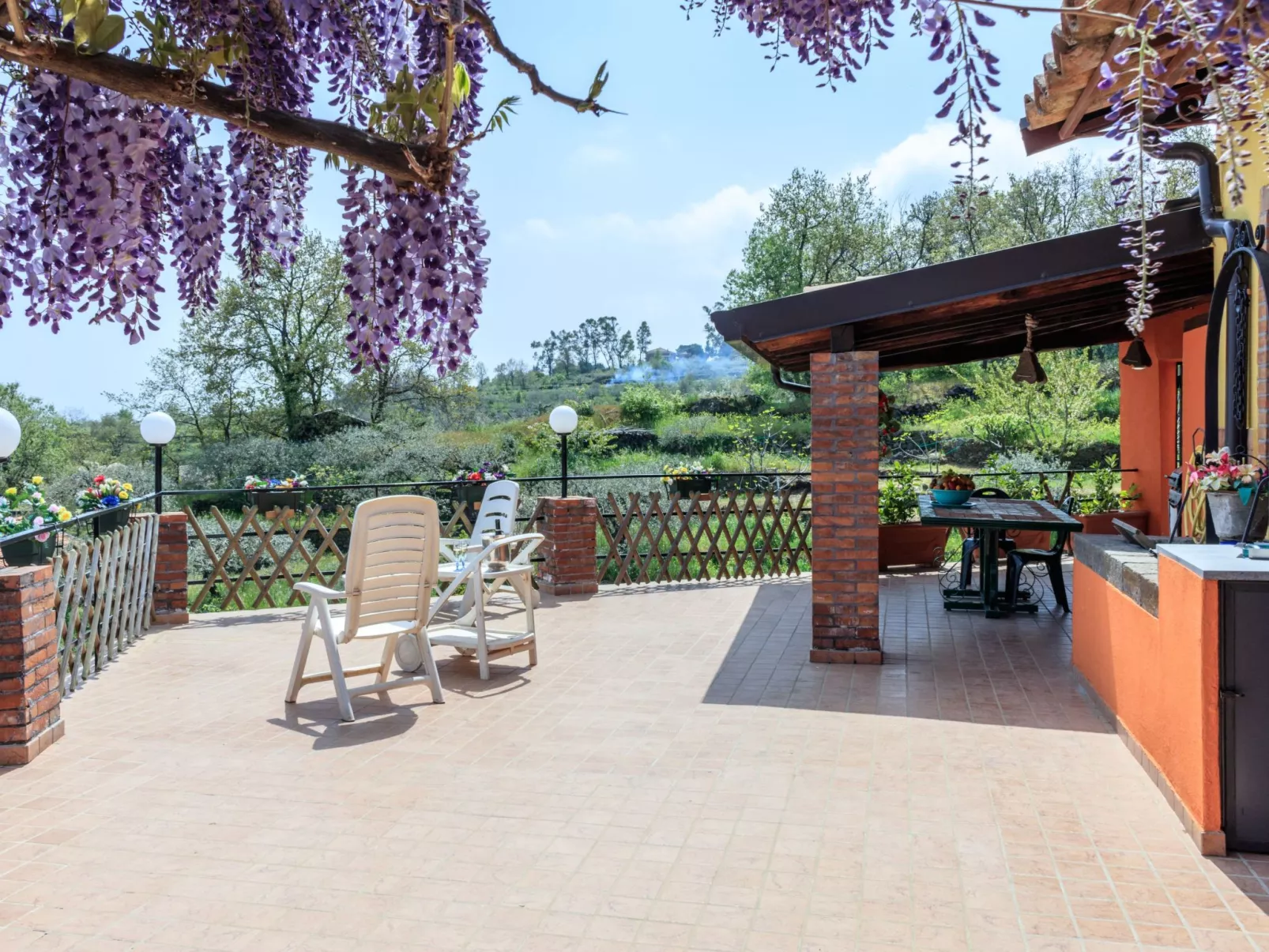 Cottage mit Whirlpool-Image-tags.info