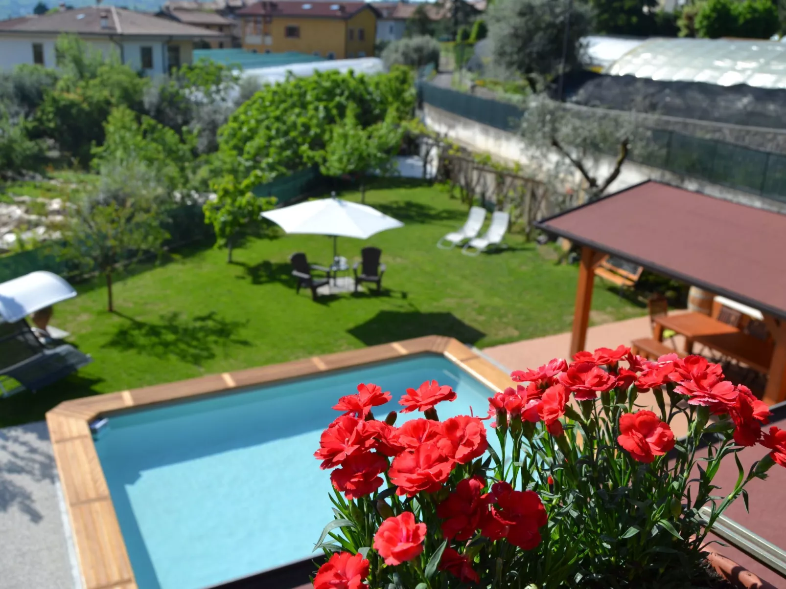 Appto. "Villa La Veranda" mit Garten und Pool-Outside