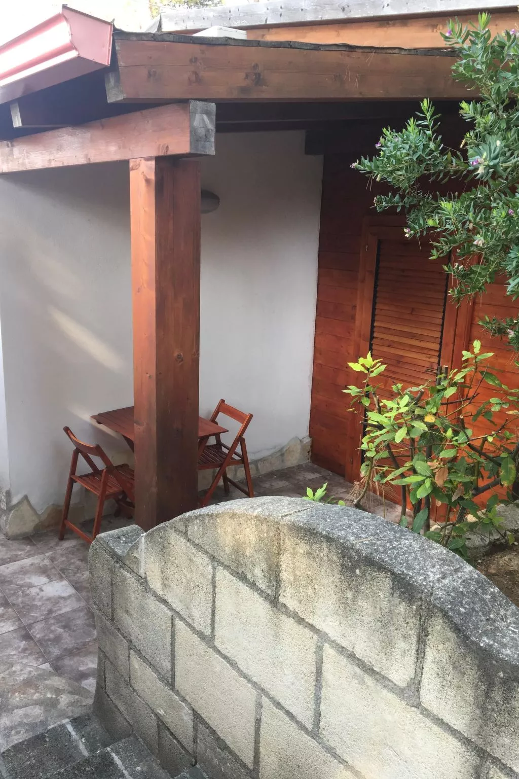 Wohnung 'Baita4' mit Whirlpool-Draußen