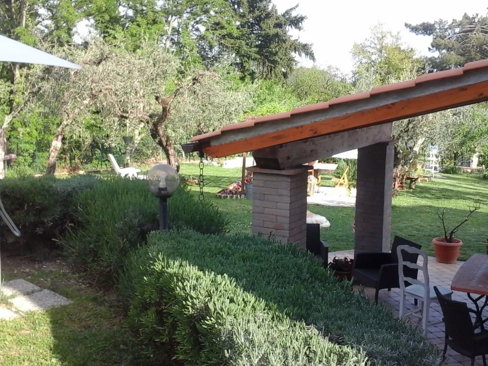 Die Scheune von Penelope-Dedans