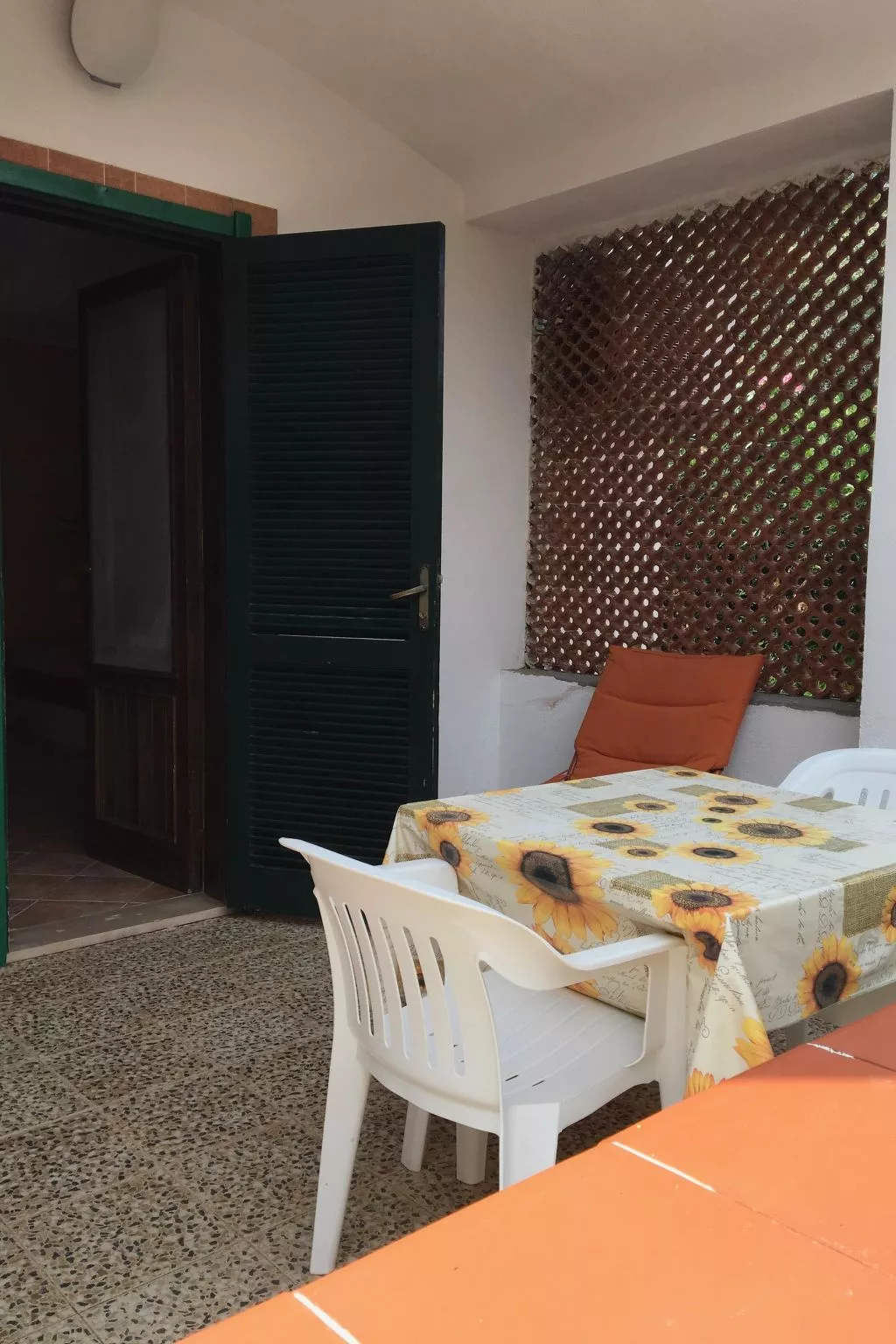 Carla für 4 Personen-Drinnen