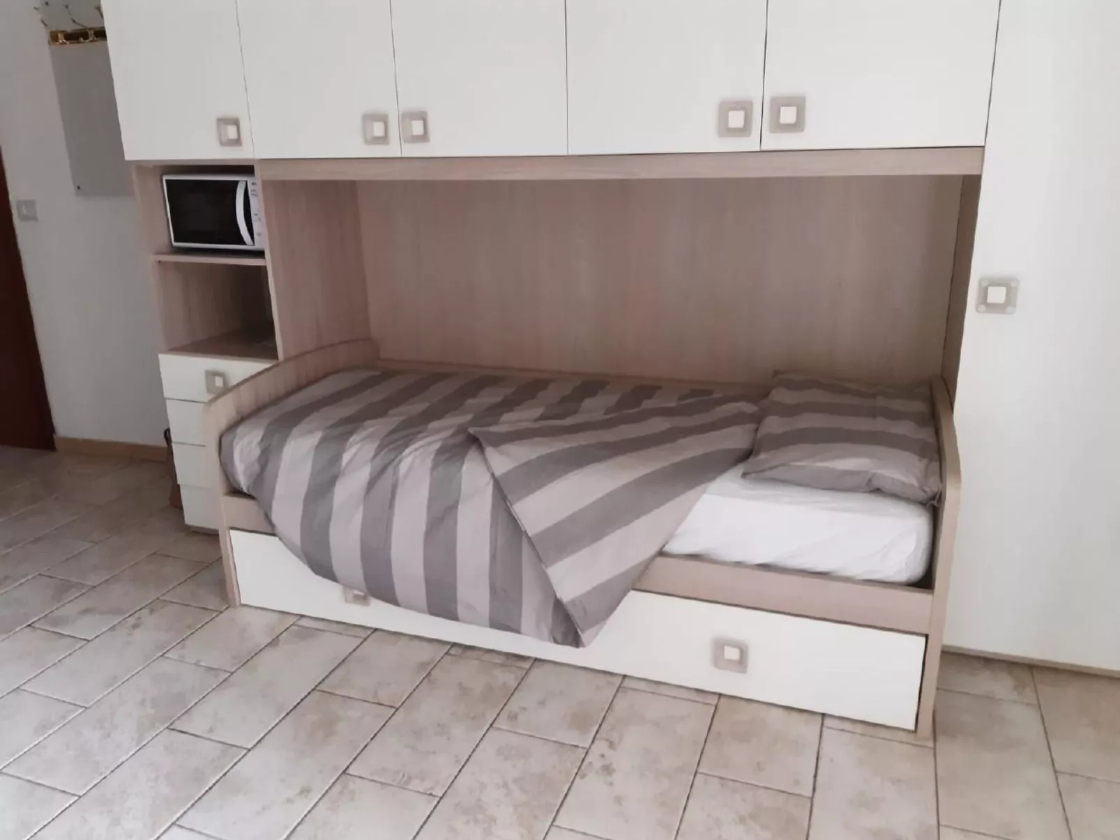 Wohnung in Euroville mit gemeinschaftlichem Pool-Inside