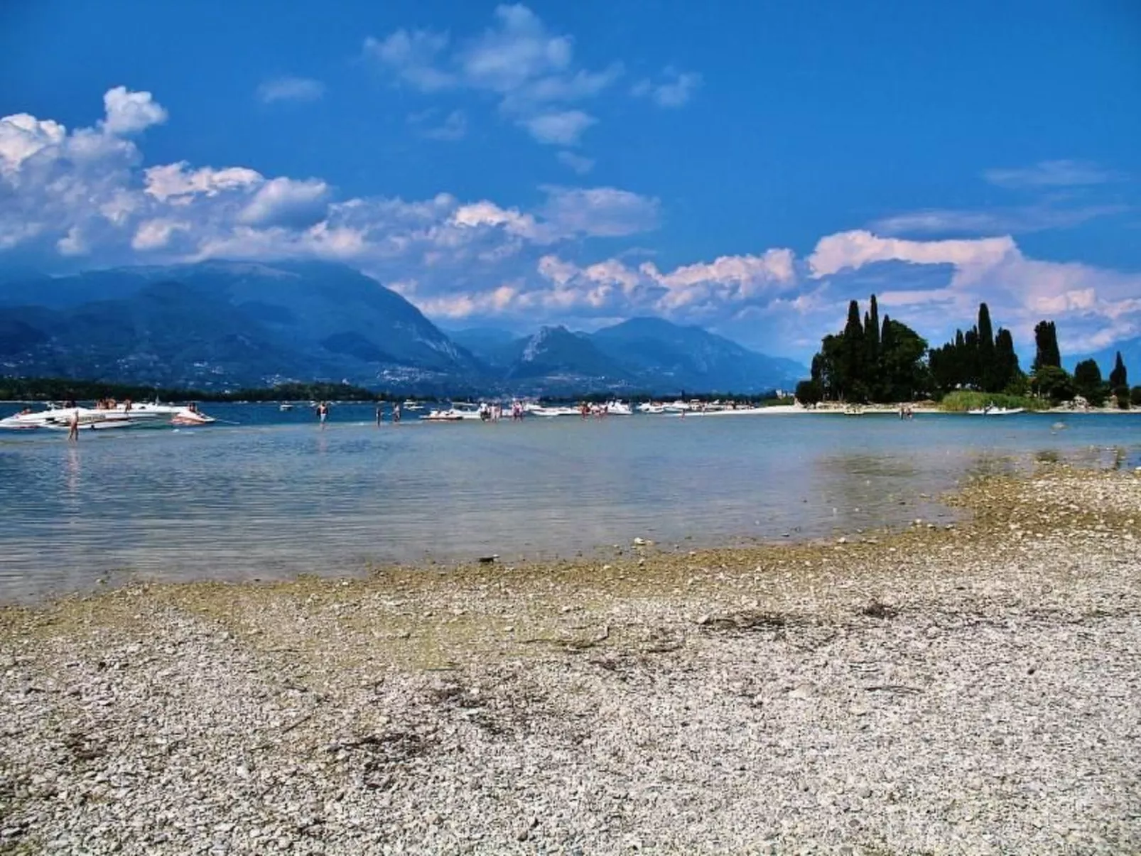Wohnung in Solarolo mit privatem Parkplatz-Draußen