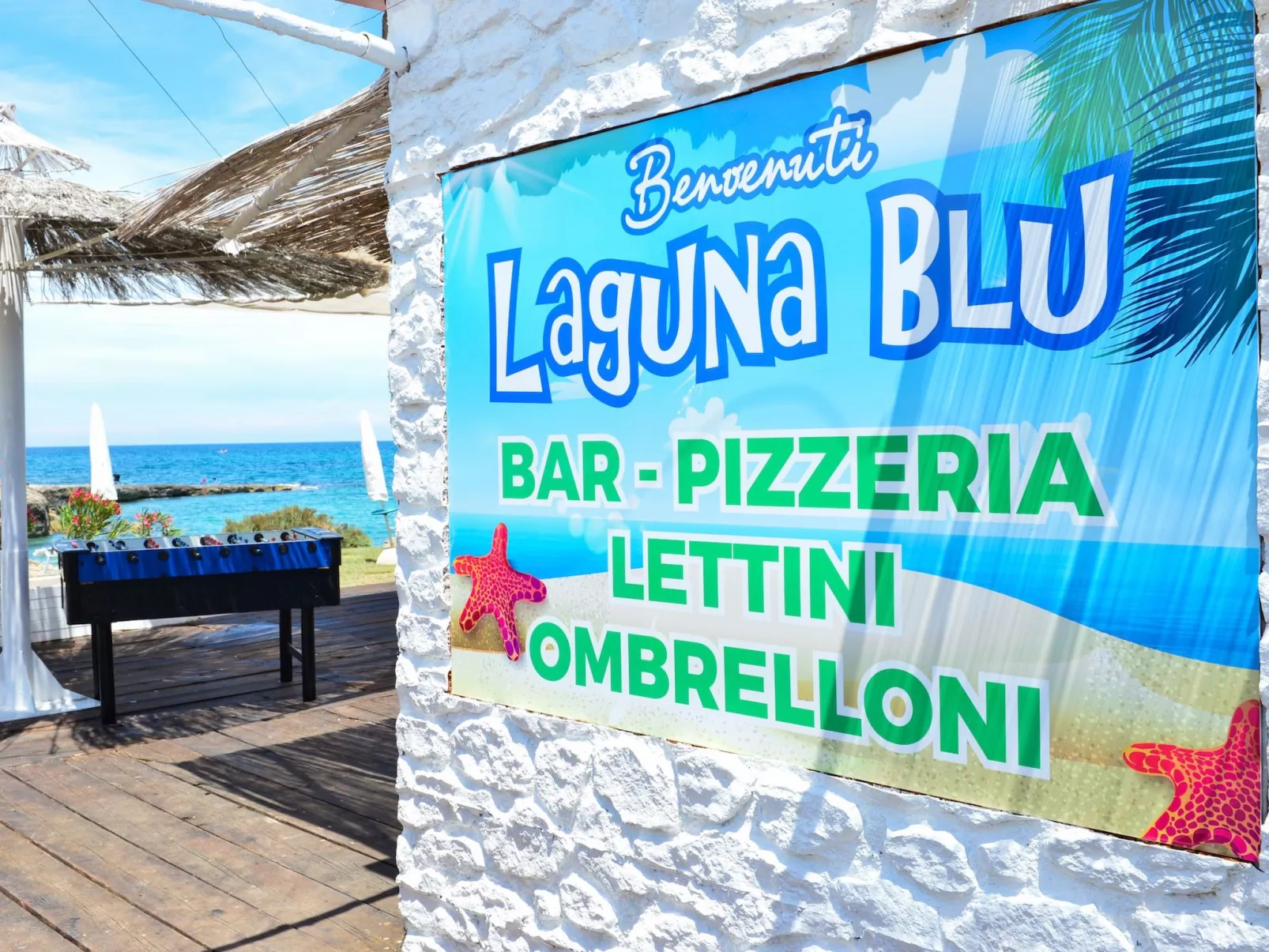 Flacher Rasen links-Inside