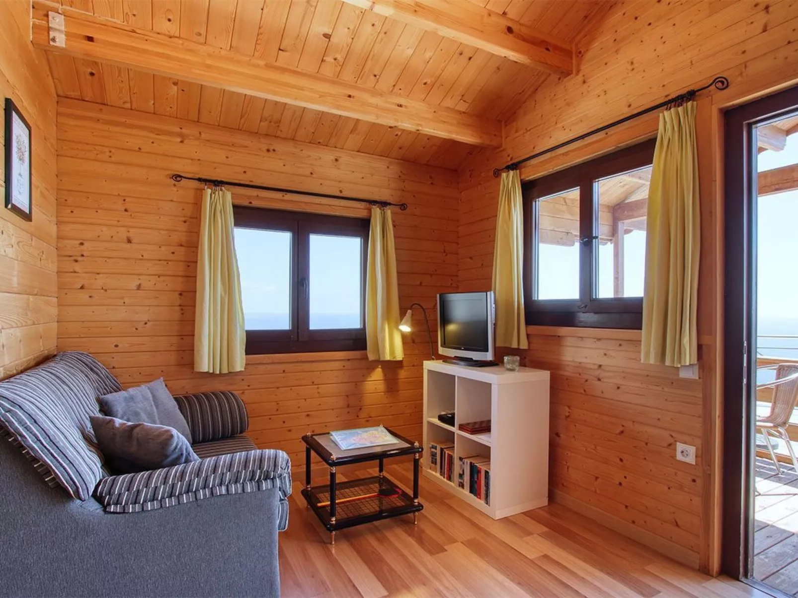 Moijama 10-Image-tags.info