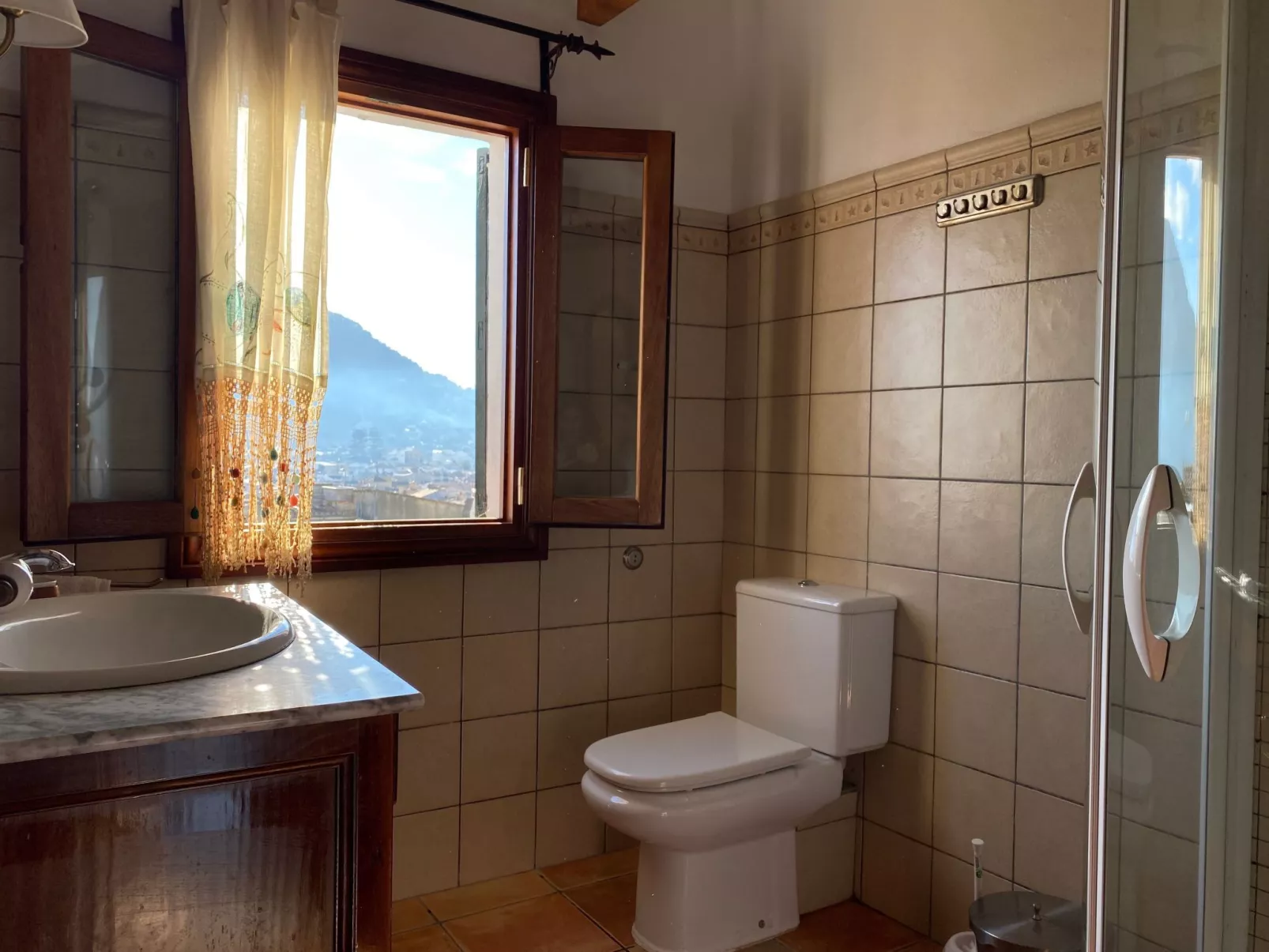 "Casa Nuria" mit Terrasse-Inside