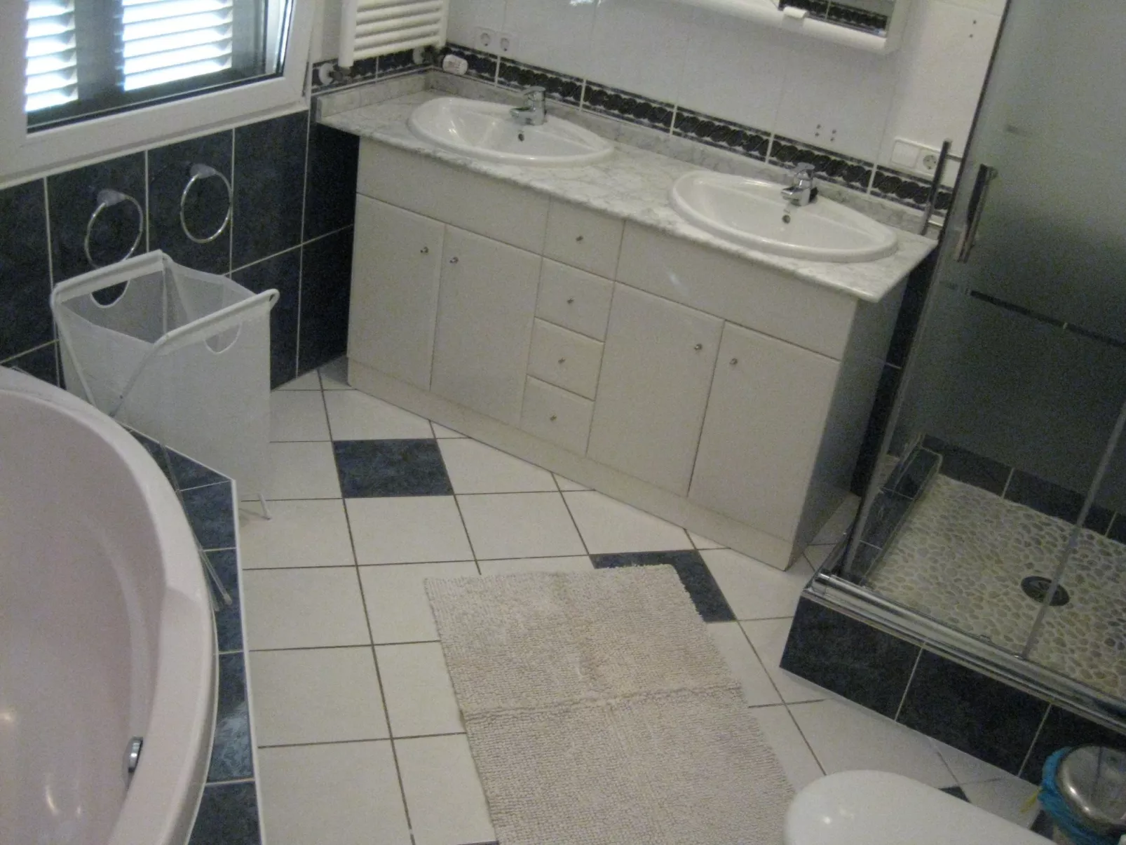 Ferienvilla mit Garten, Grill und Terrasse-Image-tags.info